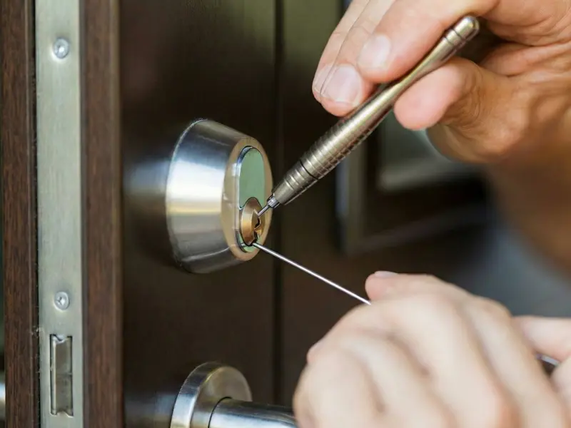 Troca de fechadura em Praia Grande